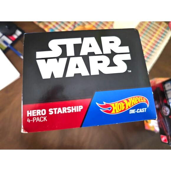 Star Wars/Hot Wheels HERO STARSHIP 4 pack  DIE CAST - Picture 2 of 8